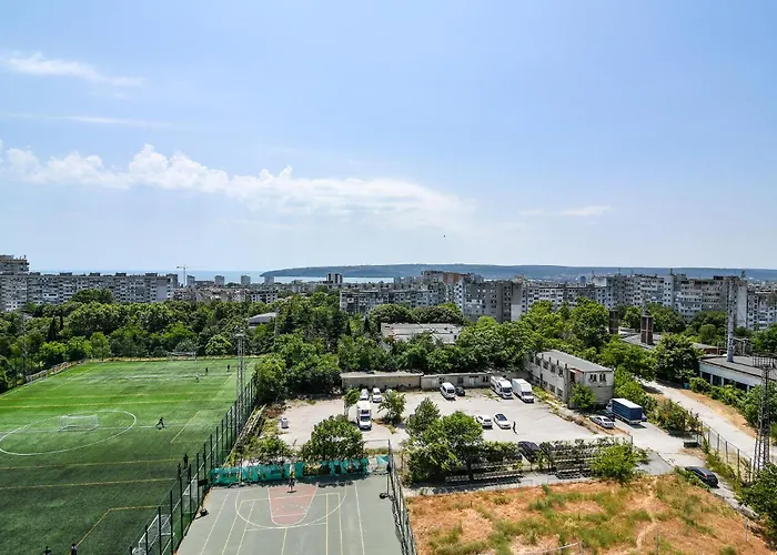 Apartment Azure View 2br Luxury - Free Parking