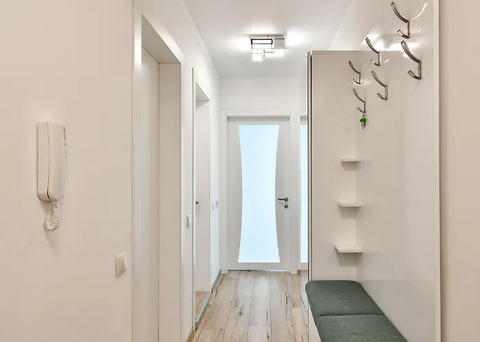 Azure View 2br Luxury - Free Parking Apartment Varna